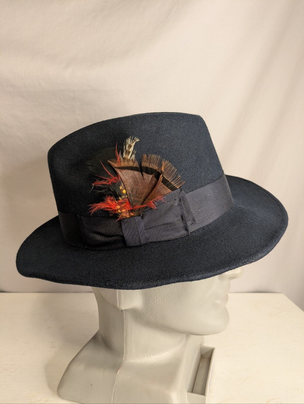 Untouchable Navy Wool Fedora Size Large